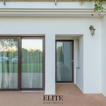 Konukevi Luxury In Porto Rotondo 2*